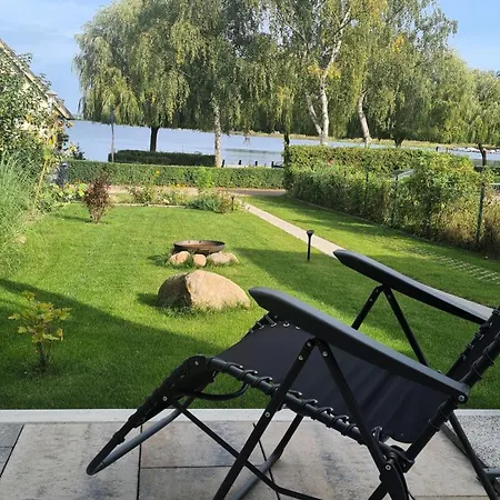 Seepromenade * Krakow am See